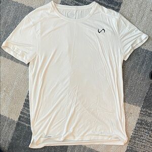 Sleek White Short Sleeve Tee